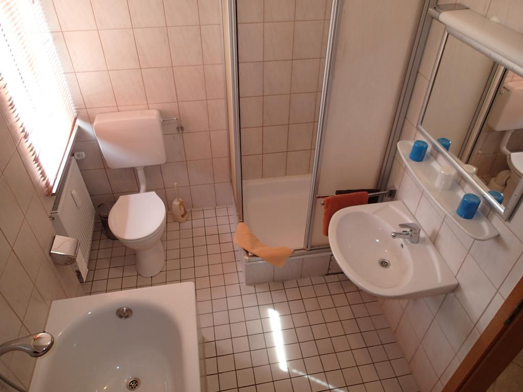 Schapers Ferienwohnungen Emmerthal Bilik gambar