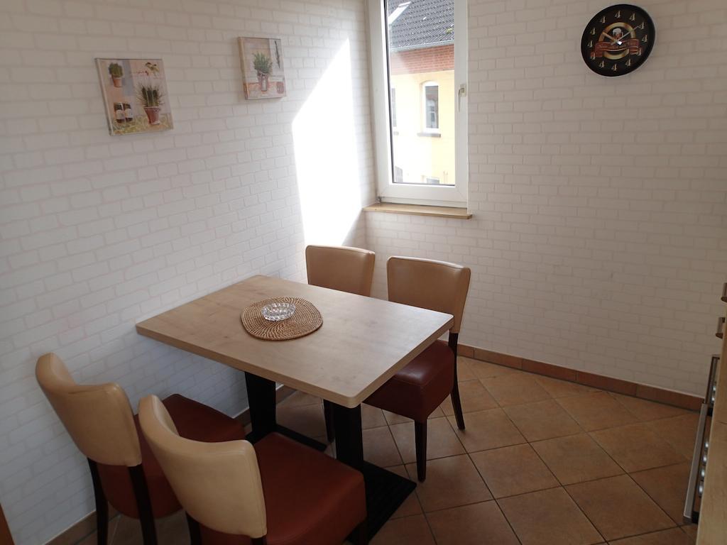 Schapers Ferienwohnungen Emmerthal Bilik gambar