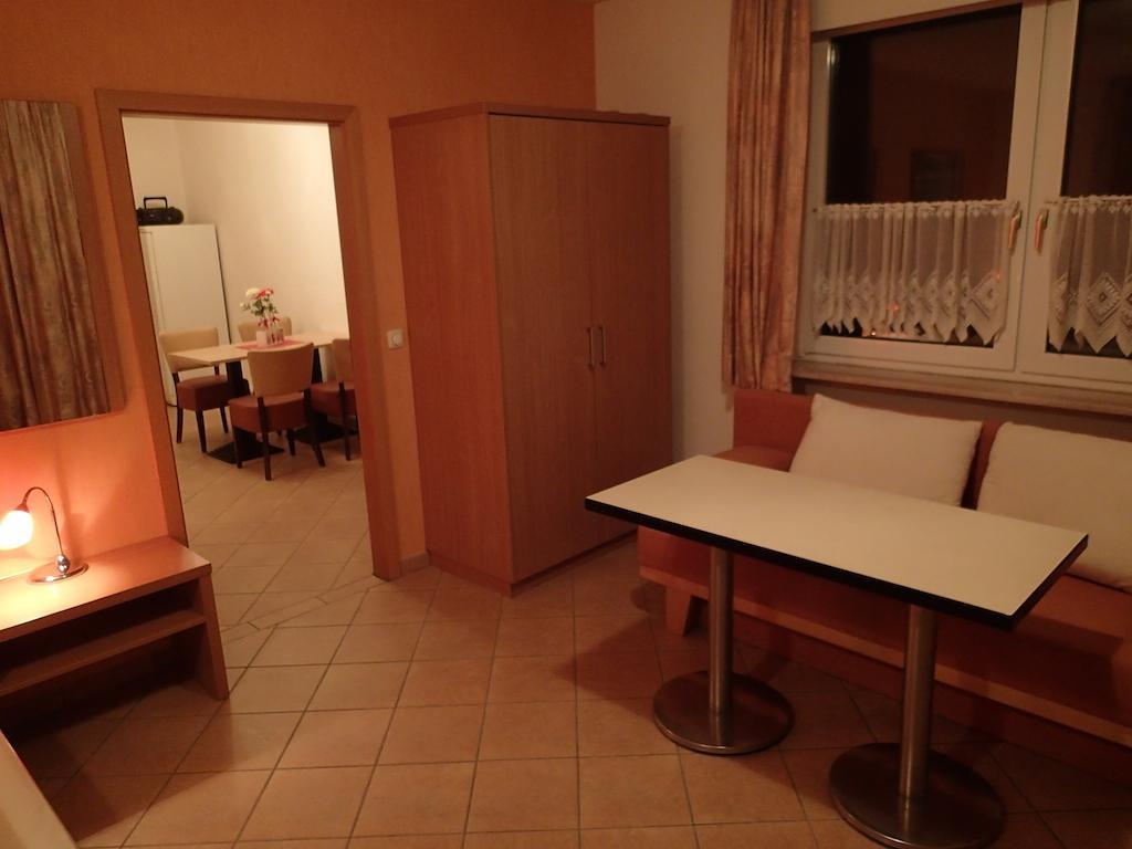 Schapers Ferienwohnungen Emmerthal Luaran gambar